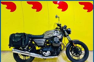 MOTO GUZZI V7 Finanziabile - Argento - 8981