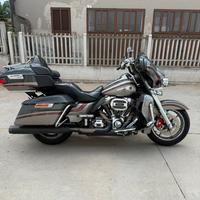 Electra Glide CVO 2016