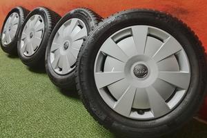 Cerchi Audi A3 Vw Golf Caddy 99% Inverna 205 55 16