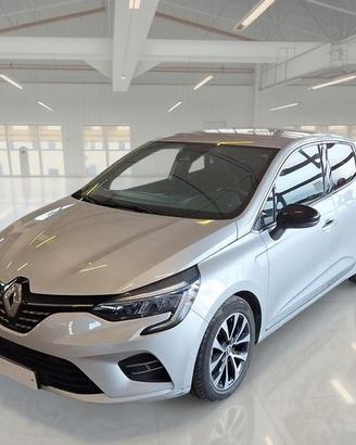 RENAULT CLIO 1.6 HYBRID E-TECH 67KW TECHNO 5 PORTE