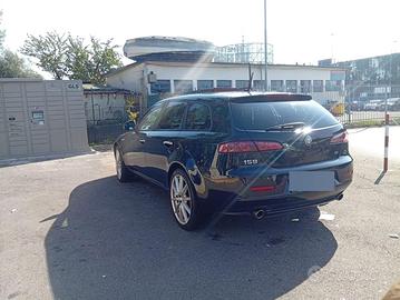 Alfa Romeo 159