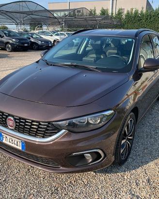 FIAT Tipo 1.6 Mjt S&S SW Lounge