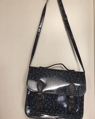 Postina Naj-Oleari Vintage