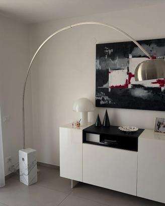 Lampada ad arco tipo flos base in marmo
