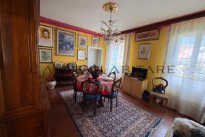 VAZZOLA casa singola 3 livelli con giardino C506