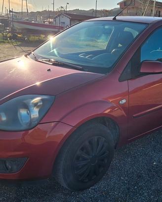 Ford Fiesta 1.4 DIESEL 