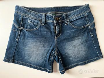 Shorts in denim Benetton