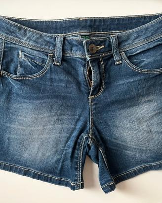 Shorts in denim Benetton