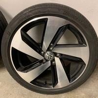 cerchio Milton 18" VW montato su Bridgestone