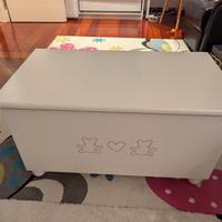 Baule porta giochi in legno massello di pino – sti