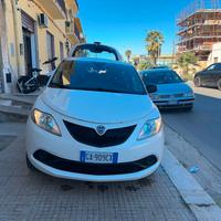 Lancia Ypsilon 1.2 69 CV 5 porte S&S Elefantino Bl