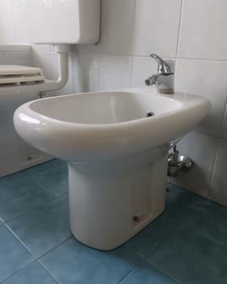 Set gabinetto, bidet e vasca