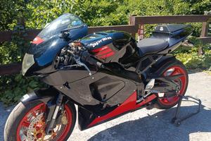 Aprilia RSV mille tuono