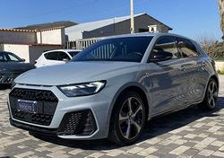 Audi A1 SPB S Line interno ed esterno 1.0 TFS...