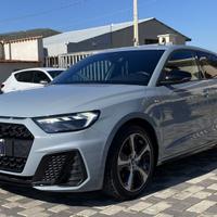 Audi A1 SPB S Line interno ed esterno 1.0 TFS...