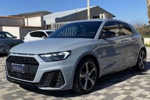 Audi A1 SPB S Line interno ed esterno 1.0 TFS...