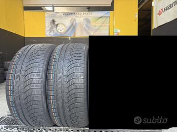2 Gomme 215/40R17 Nokian invernali 80% residui