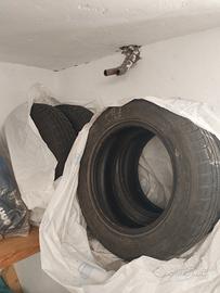 4 gomme invernali CHAMPIRO 145/70 R13 M+S