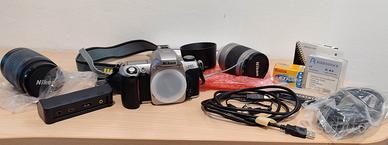 fotocamera NIKON F 65D + OBBIETTIVO romaster