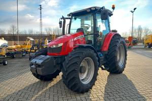 Trattore Massey Ferguson 5612 Dyna 4