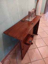 macchina da cucire Singer anni 60/70 