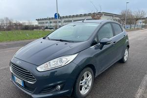 Ford Fiesta Titanium 2014