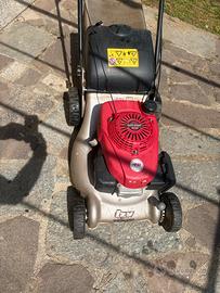 Tosa erba Honda a scoppio