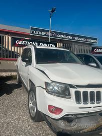 Jeep Compass anno 2012 2.2 diesel 136cv per ricamb
