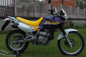 Honda Dominator nx650 1998