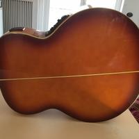 Chitarra elettroacustica IBANEZ JUMBO