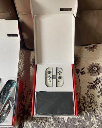 nintendo oled  nuova