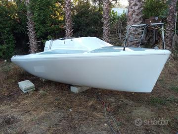 Barca a Vela mt.5,50 Deriva mobile