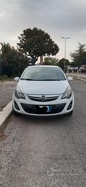 Opel Corsa 1.3 cdti 95 cv (multijet)