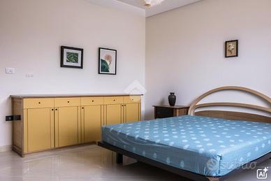 VILLA A SCHIERA A CAROVIGNO