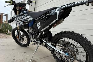 Yamaha YZ 125