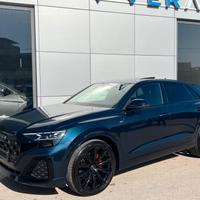 Audi Q8 50 Sline quattro possibilità noleggio nosc