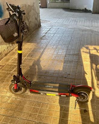 Monopattino Lewis 500W