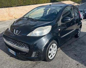 Peugeot 107 1.0 68CV 3p. Plaisir