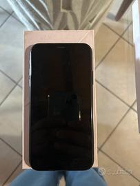 Telefono iPhone XR,