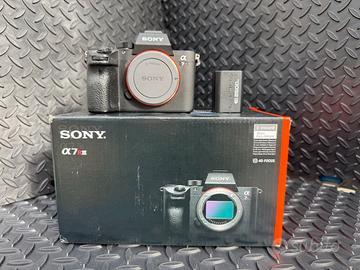 Sony a7 rIII usata 150000 scatti