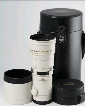 MINOLTA 300mm f4 APO 