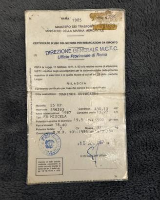 Libretti e ricambi fuoribordo