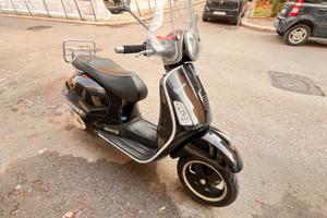 Piaggio vespa gts 300 super