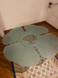 Tavolino Cattelan Italia design floreale in vetro