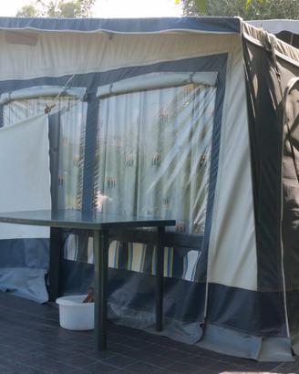 CARAVAN FENDT JOKER E 530 A  5 posti letto..