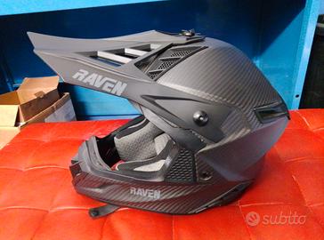 casco carbonioRaven