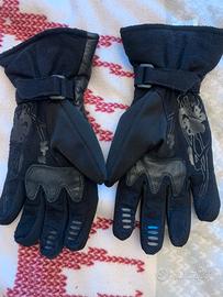 Guanti da moto