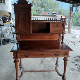 scrivania antica 