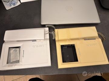 2 videocitofono Comelit Genius (funzionanti)