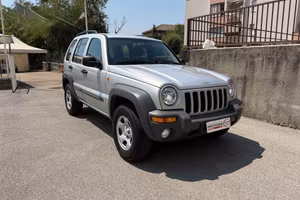 Jeep Cherokee 2.5 CRD 4x4
